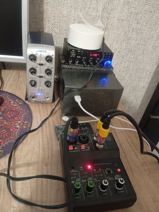 Аудио техника продаётся.