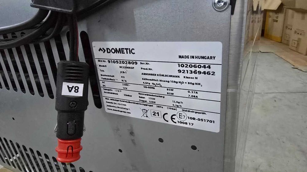 Хладилник Dometic CombiCool RC2200 EGP, Газ, 230V/12V 41 L + винтил