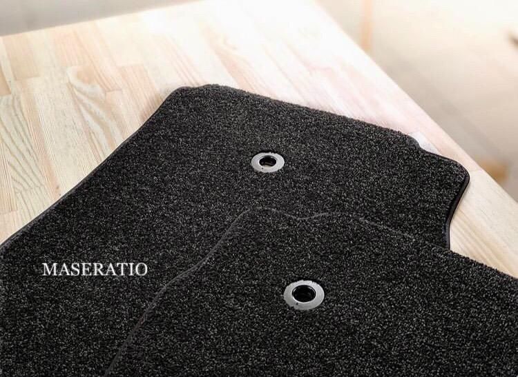 Коврики в салон авто Vip