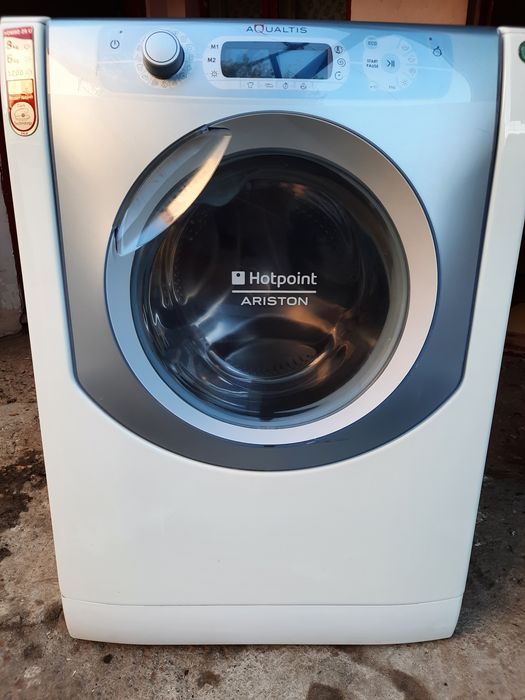 Masina de spălat Ariston hotpoint cu uscător 8kg.