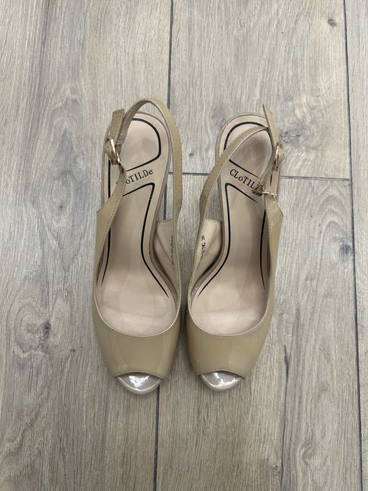 Продам туфли летние Турция