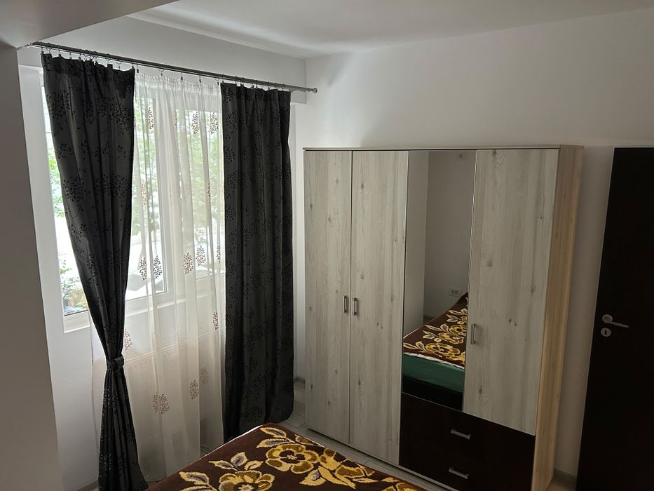 Închiriez apartament cu 2 camere in militari rezidence.