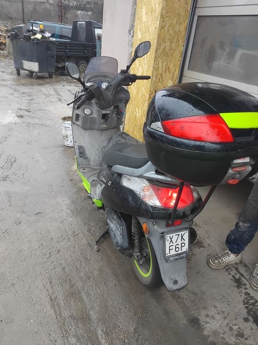 Scuter kymco acte de italia