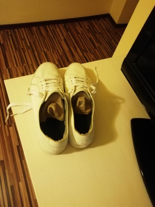 Tenesi piele VAGABOND, MĂRIMEA 39