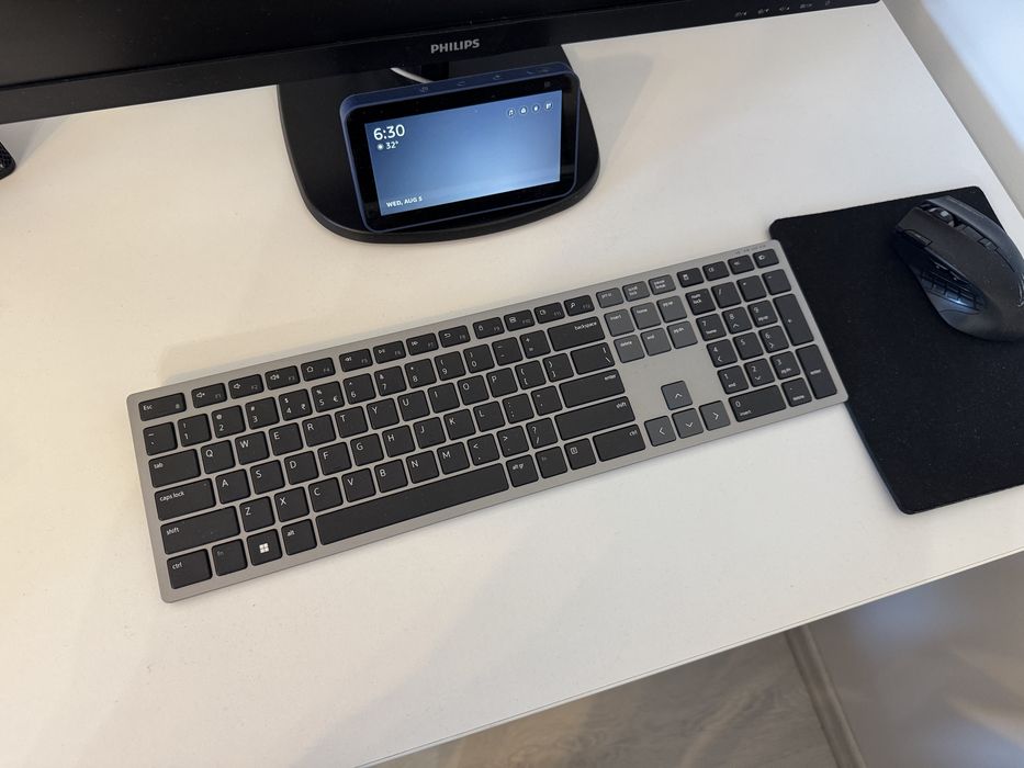 Tastatură wireless Dell KB700 2.4 GHz