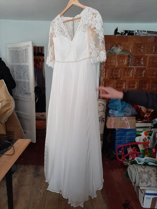 Rochie mireasa .