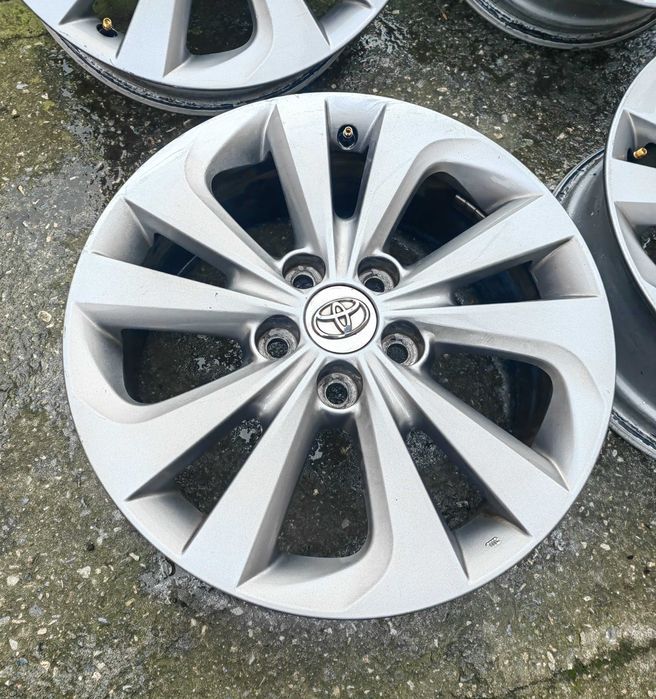 Джанти за  Toyota Auris 17'