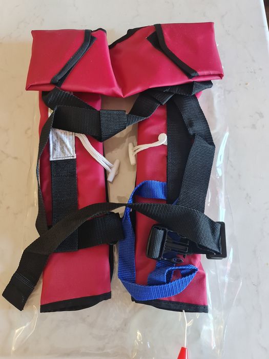 Vesta de salvare Baracuda SV8 automata