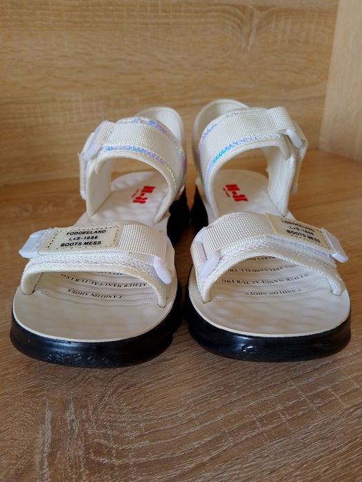 Дамски сандали н.40