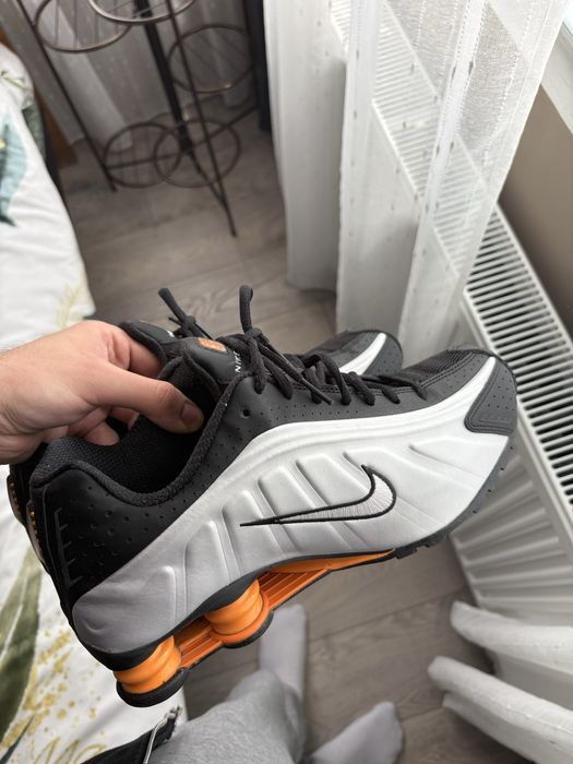 Nike Shox R4 (2 чифта)