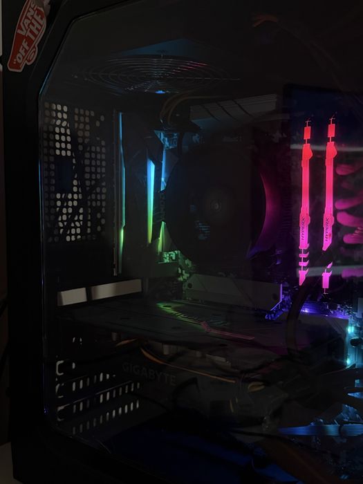 Геймърски компютър