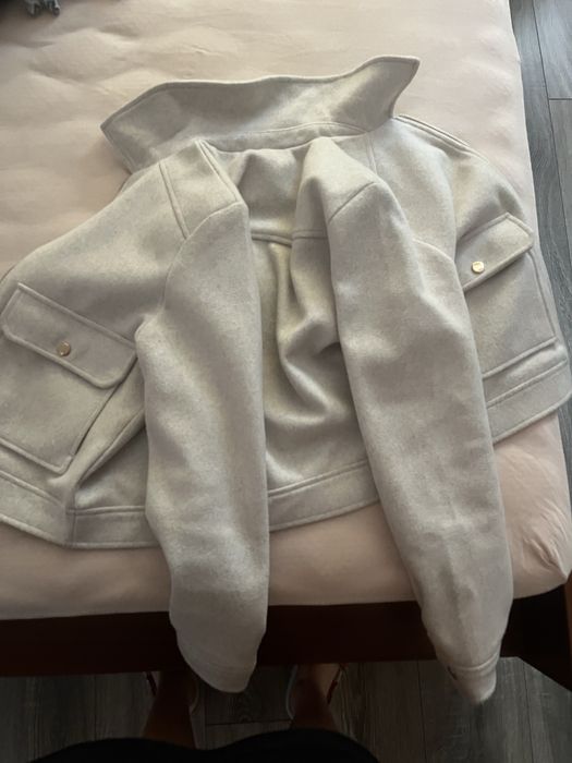 Яке от Зара, Zara