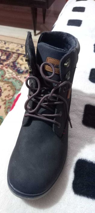 Vind ghete barbatesti iarna Highland Creek