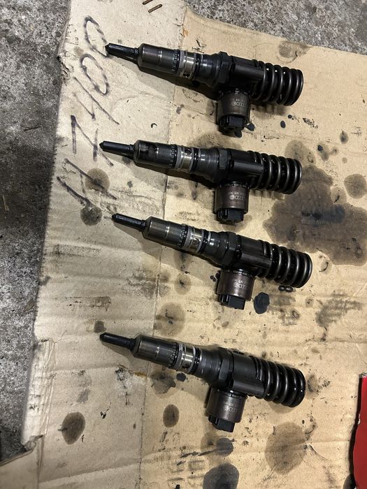 Дюзи за Audi, VW, Seat, Skoda 2.0 TDI 140 BKD /