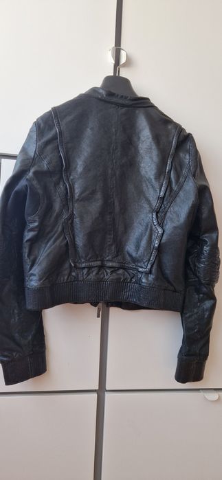 Дамско кожено яке