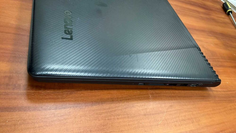 Lenovo Legion Y520 GTX 1050Ti 8GB RAM 1.25TB SSD Нова Батерия Win 11 P