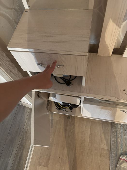 Прихожка почти новый