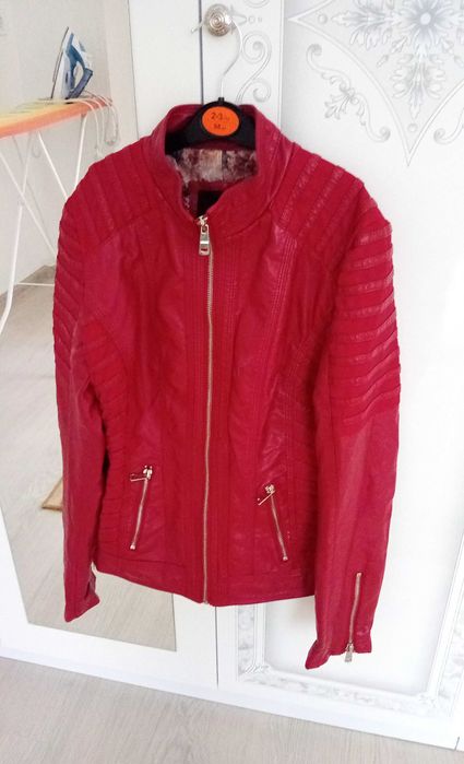 Детско кожено яке размер XS