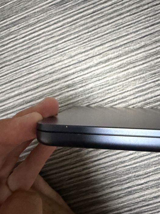 Macbook air M2. 13дюймов