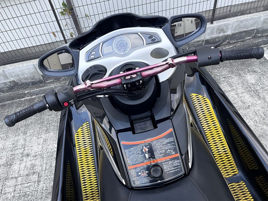 Yamaha FXho 140.