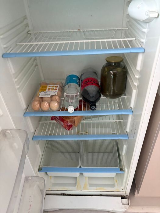 Холодильник Indesit