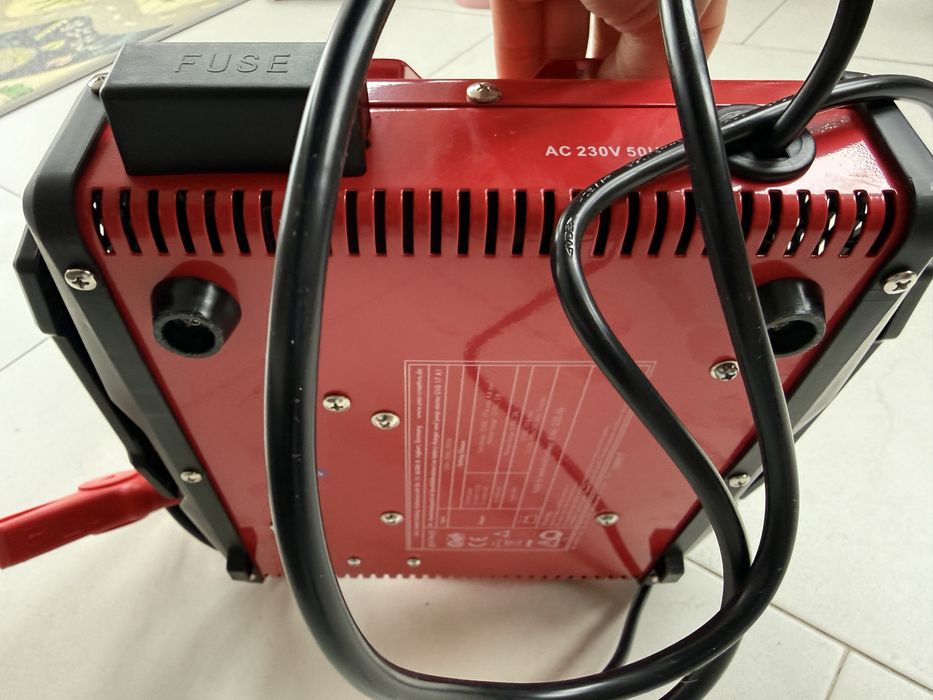 Ultimate Зарядно Стартово устройство