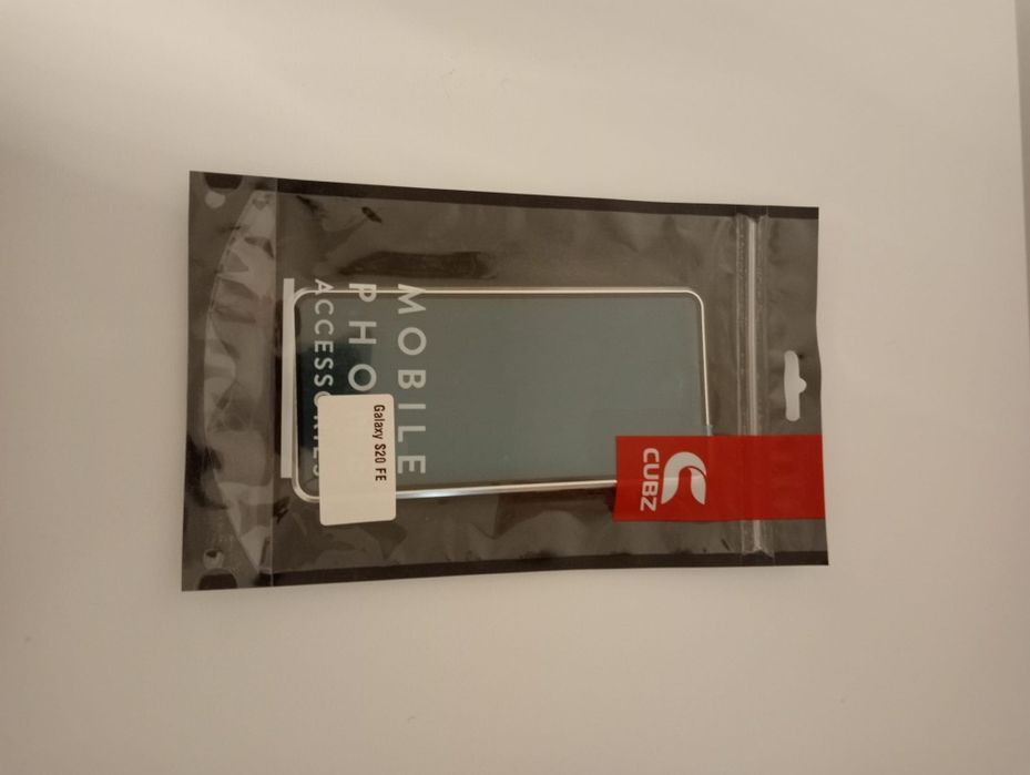 Husa Samsung și Nubia Z70 Ultra