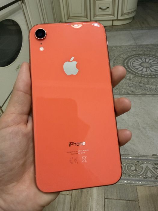Продам iPhone XR, 128 gb