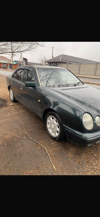 Срочно продается Mercedes W210