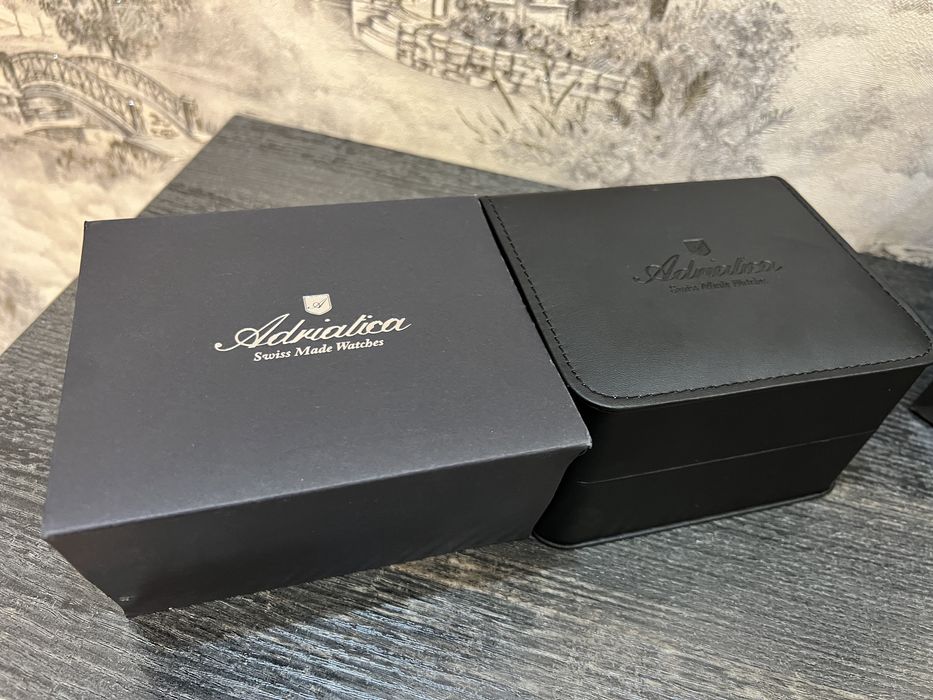 Adriatica часы наручные