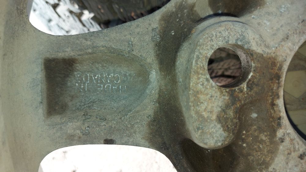 Продаю зимн резину на 14