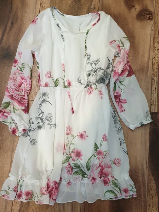 Rochita 9-10 ani noua