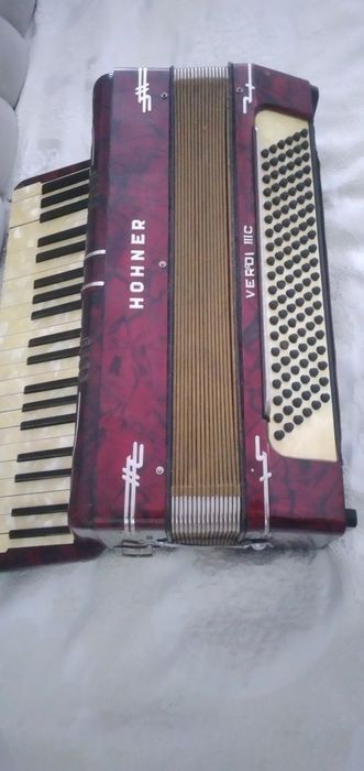 HOHNER Verdi 120баса