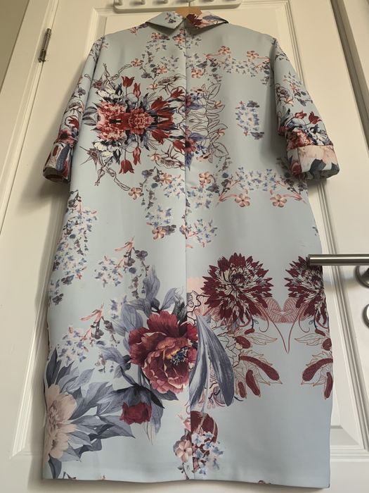 Рокля риза размер 38