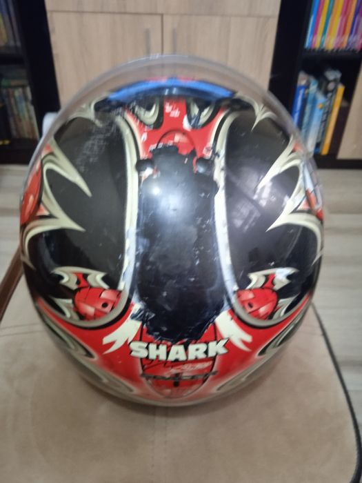 Каски за мотористи, различни видове