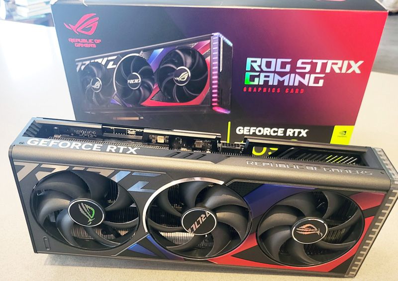 Placa video NVIDIA RTX 4090 - ASUS ROG