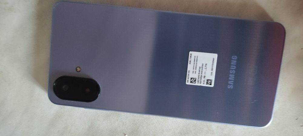 Продам Samsung a07