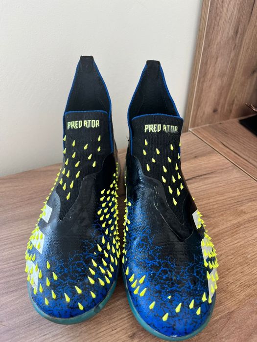 Футбольные бутсы Adidas Predator 36 размера в хорошем качестве