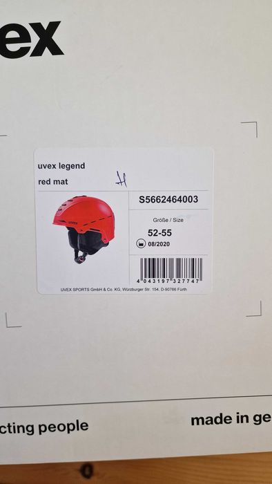 Ски каска Uvex legend