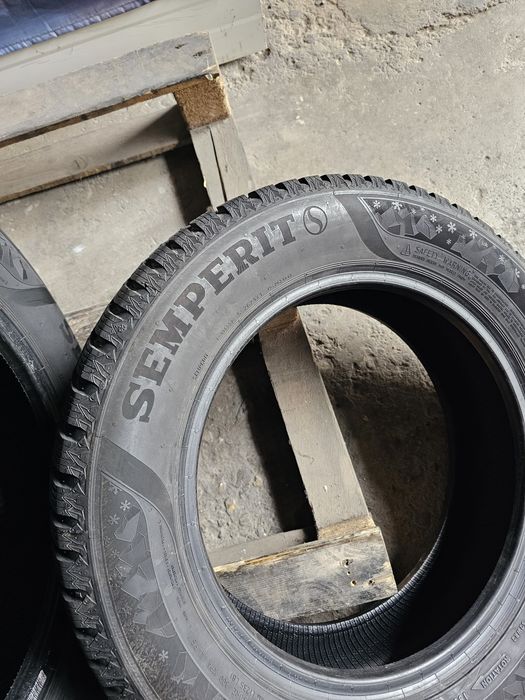 4 anvelope iarna 185 65 15 Semperit 2022  7mm