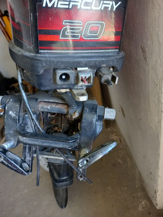Motor barca Mercury