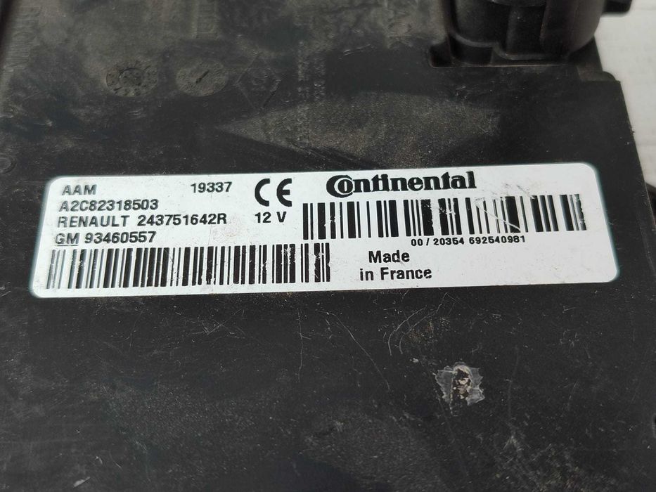 Modul control acces Keyless Go Renault Trafic III COD: 243751642R 2021 / [2014-] / (5G3)