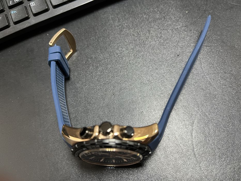 Продам часы DANIEL KLEIN