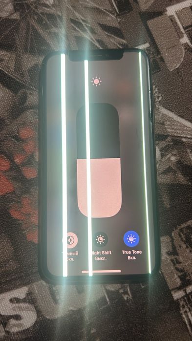 Iphone XS продаётся