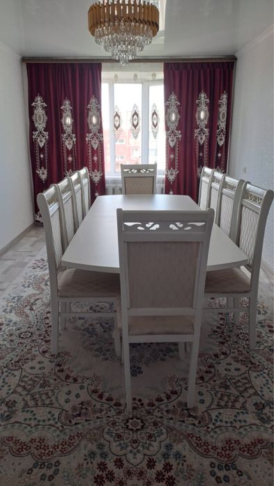 Продаю квартиру трехкомнатную