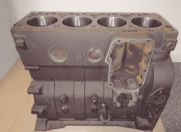 bloc motor buldoexcavator case 580