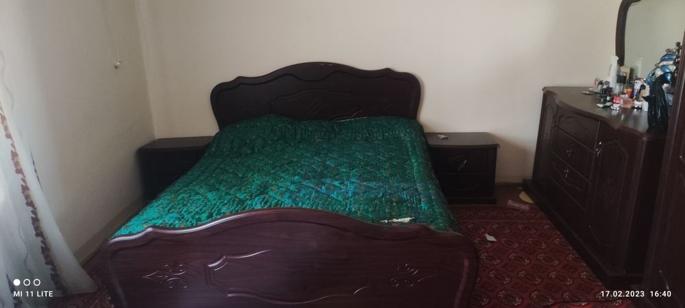 Spalniy garnitur mebel sotiladi