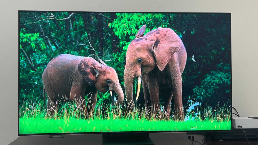 Samsung Smart Tv 75** Оригинал С каналами и фильмы !