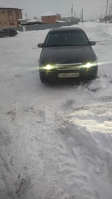 Продам Опель вектора а хетчбек