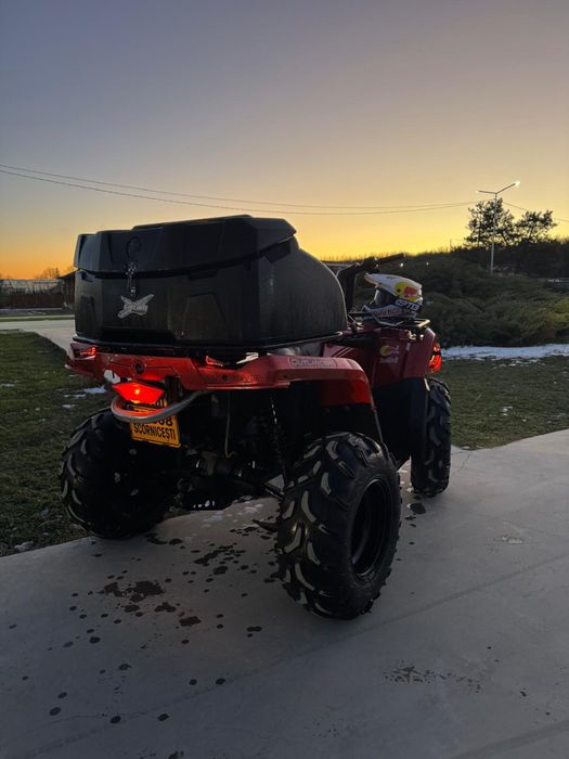 Vând ATV Can-am outlander Nu  (cf moto Polaris linhai goes Kawasaki)